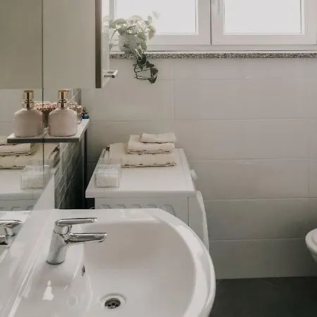 Bacchus Apartman Póla